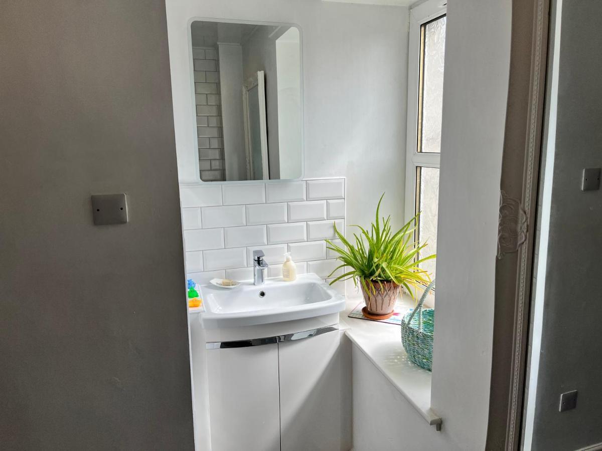 St John'S Town Of Dalry Glentress Apartment 1 Екстериор снимка